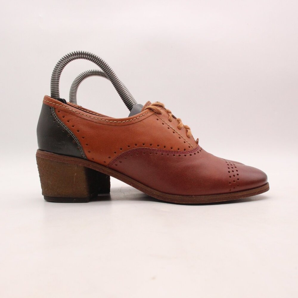 Kickers Heeled Oxfords Brown Leather Women's Size EU 37 Lace Up